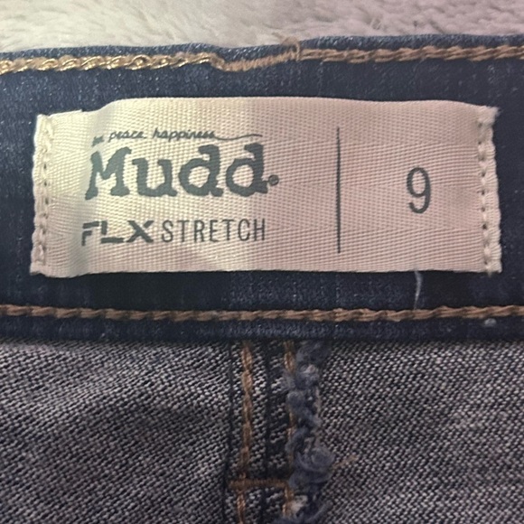 Flx stretch mudd shorts size 9 - Picture 5 of 6